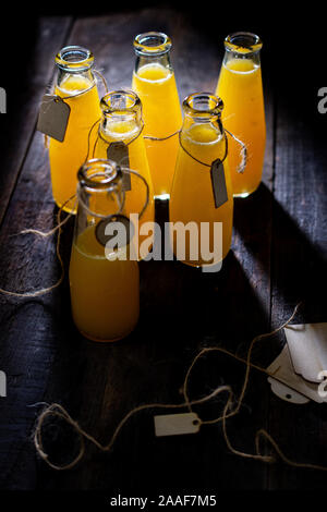 Frisch gepresster Orangensaft Fettarm essen und Getränke Frühstück der Champions Stockfoto