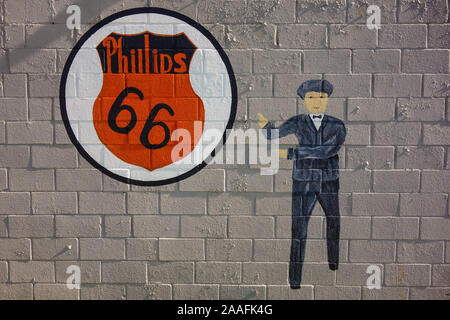 Wandbild an der Wand im Route 66 historisches Dorf in Tulsa, Oklahoma Stockfoto