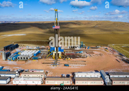 Watford Stadt, North Dakota - Öl-Produktion in der Bakken Shale Formation. Stockfoto