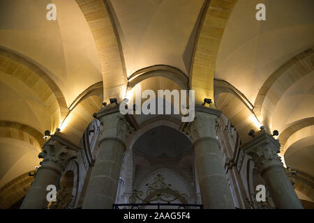 Die Stiftskirche Notre-Dame (Basilique Notre Dame), Beaune FR Stockfoto