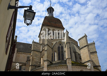 Die Stiftskirche Notre-Dame (Basilique Notre Dame), Beaune FR Stockfoto