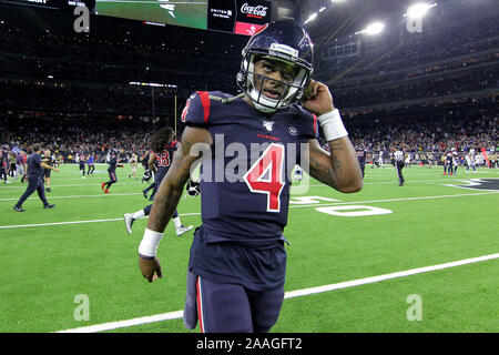 Houston, Texas, USA. Nov, 2019 21. Houston Texans Quarterback Deshaun Watson (4) nach Houston's 20-17 Gewinn über den Indianapolis Colts an NRG Stadion in Houston, TX am 21. November 2019. Credit: Erik Williams/ZUMA Draht/Alamy leben Nachrichten Stockfoto