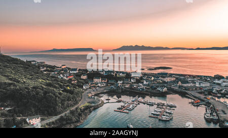 Mallaig, Schottland, Sonnenuntergang Drone Stockfoto