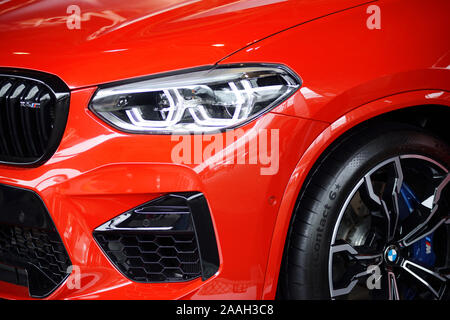 BMW X4 M Auto, Scheinwerfer LED Stockfoto