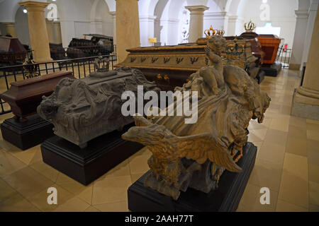 Särge in der Hohenzollern Gruft, Berliner Dom, Berlin, Deutschland Stockfoto