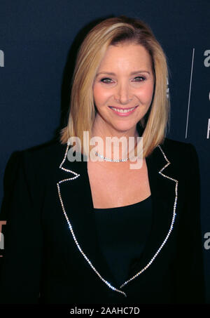 Beverly Hills, Kalifornien, USA, 21. November 2019 Schauspielerin Lisa Kudrow besucht die Paley Center für Medien von Paley Ehrungen: Eine besondere Hommage an das Fernsehen Comedy Legenden am 21. November 2019 im Beverly Wilshire Hotel in Beverly Hills, Kalifornien, USA. Foto von Barry King/Alamy leben Nachrichten Stockfoto