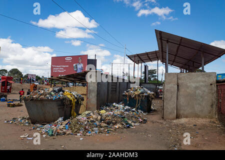 Abfall Sammelstelle in Mzuzu Markt, Malawi Stockfoto