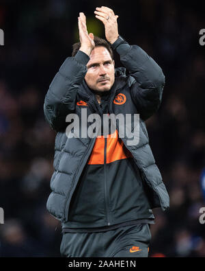 LONDON, ENGLAND - 05. NOVEMBER: Manager Frank Lampard von Chelsea FC Reaktion während der UEFA Champions League Gruppe H Match zwischen dem FC Chelsea und dem AFC Stockfoto