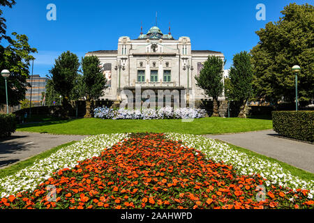 Norwegen. Norvegia. Bergen. Das nationale Theater Szene Stockfoto