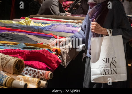 November 21, 2019, Palais de la Bourse, Lyon, Auvergne-Rh ône-Alpes, Frankreich - Seide in Lyon-Silk Festival Stockfoto