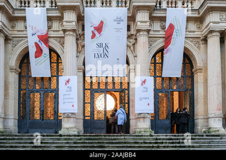 November 21, 2019, Palais de la Bourse, Lyon, Auvergne-Rh ône-Alpes, Frankreich - Seide in Lyon-Silk Festival - Festival Eingang Stockfoto