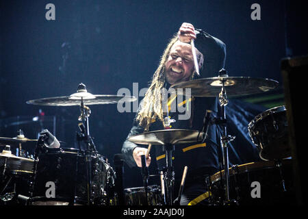 Oslo, Norwegen. 17., November 2019. Die amerikanische Hard Rock Band Shinedown führt ein Live Konzert in Sentrum Scene in Oslo. Hier Schlagzeuger Barry Kerch wird gesehen, live auf der Bühne. (Foto: Gonzales Foto - Terje Dokken). Stockfoto