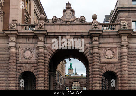 Stockholm, Schweden, 17. November 2019: Parlament Riksdagshuset Gebäude, Federal Government Office außen im Freien. City Break tour Tourist Stockfoto