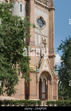 Budapest, Szent Laszló Ladislaus-Kirche tér, Ödön Lechner und Gyula Pártos 1898 Stockfoto