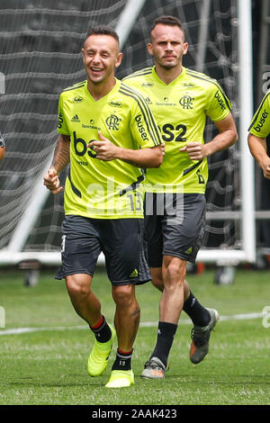 FLAMENGO AUSBILDUNG, Lima, Peru - 22. NOVEMBER: rafinha während der Ausbildung in La Videna in Vorbereitung auf die Fußball-Match am 23.November zwischen Flamengo von Brasilien und River Plate in Argentinien für die 2019 CONMEBOL Copa Libertadores Finale in monumentalen Stadion 'U' in Lima, Peru (Foto von Ricardo Moreira/World Press Photo) Stockfoto