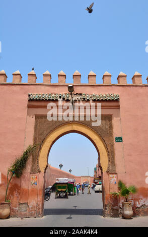 Passage Bab Agnaou, Marrakesch. Marokko Stockfoto