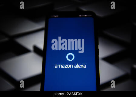 Polen. 22 Nov, 2019. In diesem Foto Illustration ein Amazon Alexa app gesehen auf dem Smartphone angezeigt. Credit: Omar Marques/SOPA Images/ZUMA Draht/Alamy leben Nachrichten Stockfoto