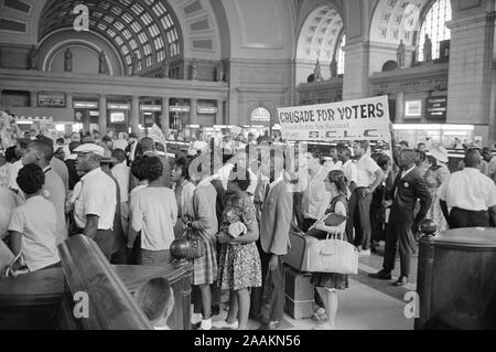 Marchers an der Union Station für den Marsch auf Washington, Washington, D.C., USA anreisen, Foto von Marion S. Trikosko, 28. August 1963 Stockfoto