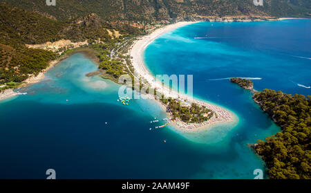 Antenne Panorama der Blauen Lagune in Ölüdeniz, Türkei Stockfoto