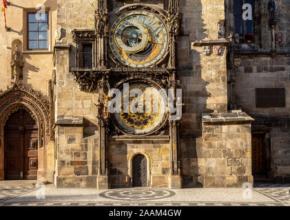 Astronomische Uhr in Prag in der Tschechischen Republik Stockfoto