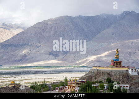 Diskit Kloster in Nubra Valley, Ladakh, Nordindien Stockfoto