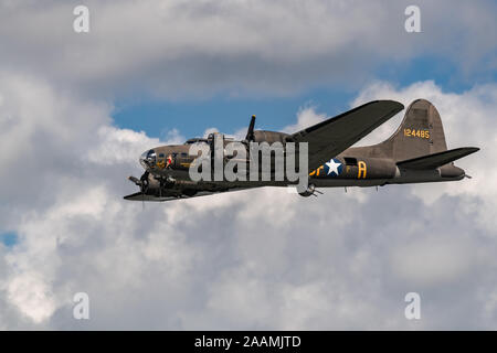 NEW WINDSOR, NY - 15. SEPTEMBER 2018: Weltkrieg ära Boeing B-17 Flying Fortress bomber Flugzeug die Memphis Belle Stockfoto
