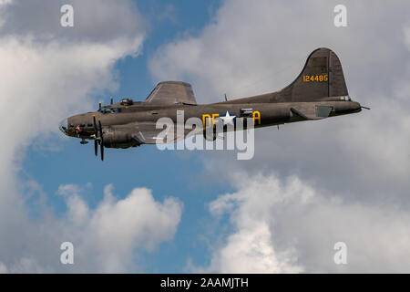 NEW WINDSOR, NY - 15. SEPTEMBER 2018: Weltkrieg ära Boeing B-17 Flying Fortress bomber Flugzeug die Memphis Belle Stockfoto