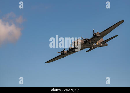 NEW WINDSOR, NY - 15. SEPTEMBER 2018: Weltkrieg ära Boeing B-17 Flying Fortress bomber Flugzeug die Memphis Belle Stockfoto