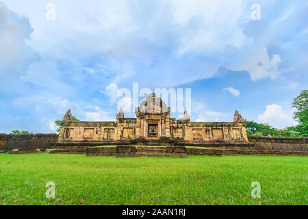 Prasat Muang Tam ist der alten Khmer Tempel in Prakhon Chai, Provinz Buri Ram, Thailand. Stockfoto