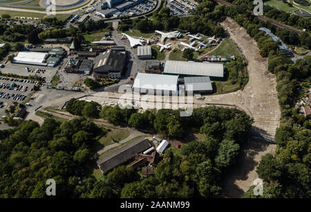 Brooklands Museum aus der Luft Stockfoto