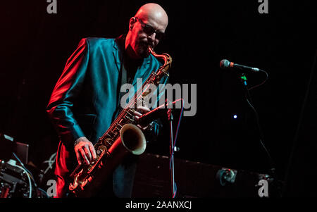 Den Wahlschalter an der O2 Academy in Bournemouth durchführen. Credit: Charlie Raven/Alamy Stockfoto