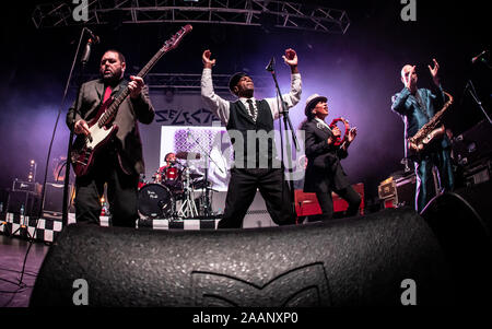 Den Wahlschalter an der O2 Academy in Bournemouth durchführen. Credit: Charlie Raven/Alamy Stockfoto