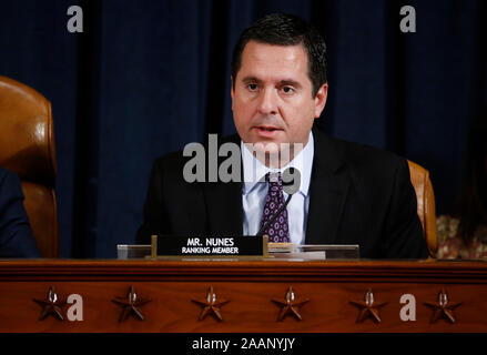 Washington, DC, USA. Nov, 2019 21. United States Vertreter Devin Nunes (Republikaner für Kalifornien), Ranking, uns House Permanent Select Committee on Intelligence, spricht während ein amtsenthebungsverfahren Anfrage aus Washington, DC, USA, am Donnerstag, den 21.11.2019. Der Ausschuss hört von neun Zeugen in offenen Anhörungen in dieser Woche im Amtsenthebungsverfahren Untersuchung Präsident Donald Trump. Credit: Andreas Harrer/Pool über CNP | Verwendung der weltweiten Kredit: dpa/Alamy leben Nachrichten Stockfoto