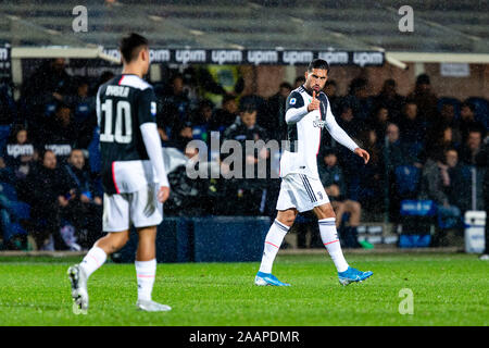 Bergamo, Italien. 23 Nov, 2019. emre kann (juventus) während der Atalanta vs Juventus Turin, der italienischen Fußball-Serie-A Männer Meisterschaft in Bergamo, Italien, 23. November 2019 - LPS/Francesco Scaccianoce Credit: Francesco Scaccianoce/LPS/ZUMA Draht/Alamy leben Nachrichten Stockfoto