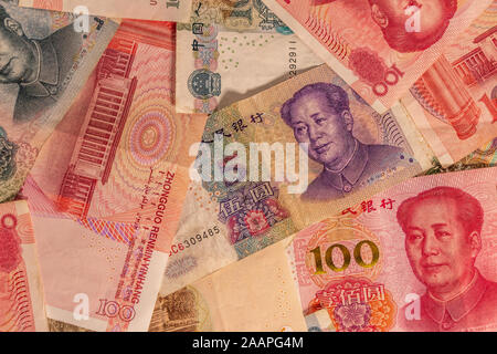 Die Zusammensetzung der Chinesischen Renminbi Yuan RMB. Die Währung. Yuan CNY Banknoten bietet große Möglichkeiten für die Illustration von Themen als Geschäft verwendet werden, Stockfoto