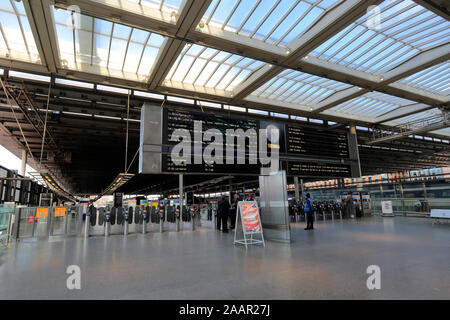 Innenraum von St. Pancras Railway Station, Stadtteil Camden, London City, England Stockfoto