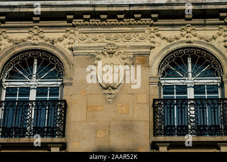 Reims Frankreich November 22, 2019 Blick auf ein Gebäude in Reims am Nachmittag entfernt Stockfoto
