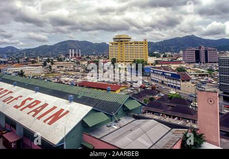 Port Of Spain, Trinidad & Tobago. 12 Apr, 2000. Der Hafen der Stadt von Port of Spain, der Hauptstadt der Republik Trinidad und Tobago. Der Tourismus ist rund um Port of Spain zentriert. Credit: Arnold Drapkin/ZUMA Draht/Alamy leben Nachrichten Stockfoto