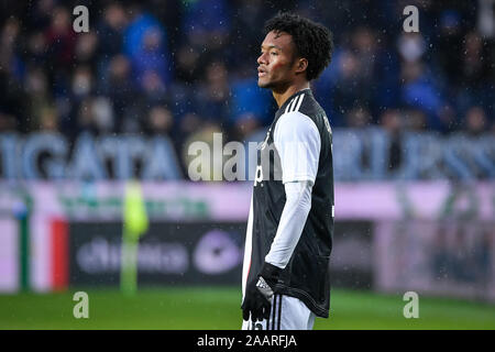 Bergamo, Italien. 01. Jan 2016. Juan Cuadrado von Juventus Turin in der Serie A Match zwischen Atalanta und Juventus Turin, Stadio Azzurri d'Italia, Bergamo, Italien am 23. November 2019. Foto: Mattia Ozbot. Nur die redaktionelle Nutzung, eine Lizenz für die gewerbliche Nutzung erforderlich. Keine Verwendung in Wetten, Spiele oder einer einzelnen Verein/Liga/player Publikationen. Credit: UK Sport Pics Ltd/Alamy leben Nachrichten Stockfoto