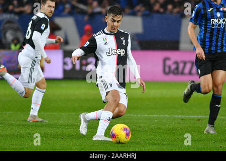 Bergamo, Italien. 23 Nov, 2019. dybala juventusduring Atalanta vs Juventus Turin, der italienischen Fußball-Serie-A Männer Meisterschaft in Bergamo, Italien, 23. November 2019 - LPS/Alessio Tarpini Credit: Alessio Tarpini/LPS/ZUMA Draht/Alamy leben Nachrichten Stockfoto