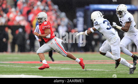 November 23, 2019: Ohio State Buckeyes zurück läuft, J.K. Dobbins (2) während der zweiten Hälfte an den NCAA Football Spiel zwischen der Penn State Nittany Lions & Ohio State Buckeyes am Ohio Stadium in Columbus, Ohio. JP Waldron/Cal Sport Media Stockfoto