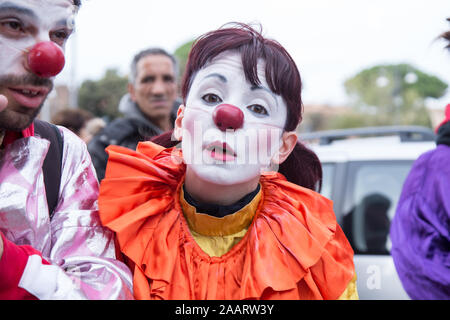 Rom, Italien. 23 Nov, 2019. Nationalen Demonstration in Rom durch nicht Una Di Meno verband anlässlich des Internationalen Tages gegen Gewalt gegen Frauen (Foto von Matteo Nardone/Pacific Press) Quelle: Pacific Press Agency/Alamy leben Nachrichten Stockfoto