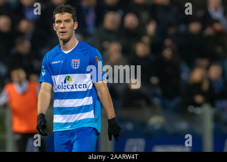 Zwolle, Niederlande. 23 Nov, 2019. ZWOLLE, 23-11-2019, MAC 3 Park Stadium, niederländischen Eredivisie Fußball, Saison 2019/2020. PEC Zwolle player Pelle Clement während des Spiels PEC Zwolle - Fortuna Sittard Credit: Pro Schüsse/Alamy leben Nachrichten Stockfoto