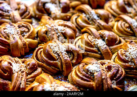 Zimtkuchen bei Fabrique, London, UK Stockfoto