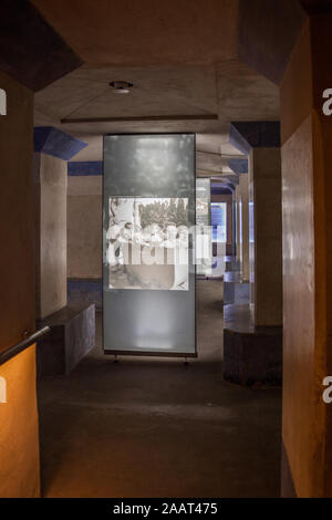 VALENCIA, Spanien - März 9, 2019: anti-aircraft Shelter des Spanischen Bürgerkriegs in der Straße Serranos in Valencia Stockfoto