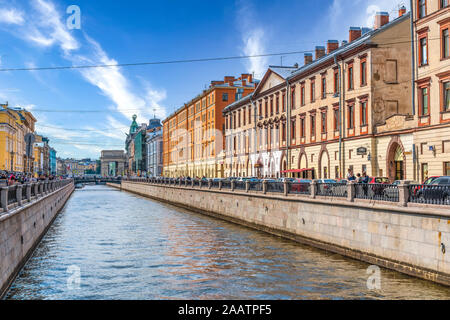 Einer der Kanäle in St. Petersburg, Russland. Stockfoto
