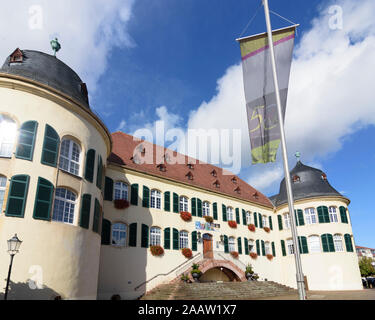 Bad Bergzabern: Schloss Bergzabern Schloss in der Weinstraße, Deutsche Weinstraße, Rheinland-Pfalz, Rheinland-Pfalz, Deutschland Stockfoto