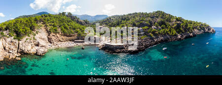 Spanien, Balearen, Mallorca, Cala Deia, Aerail Blick auf die Bucht Stockfoto