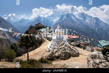 Stupa in Namche Bazaar, Solo Khumbu, Nepal Stockfoto