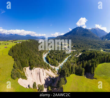 Blick auf Mühlbach bei Eppingen 01.05 erosion Kanal am Isarhorn in der Nähe von Mittenwald, Oberbayern, Bayern, Deutschland Stockfoto